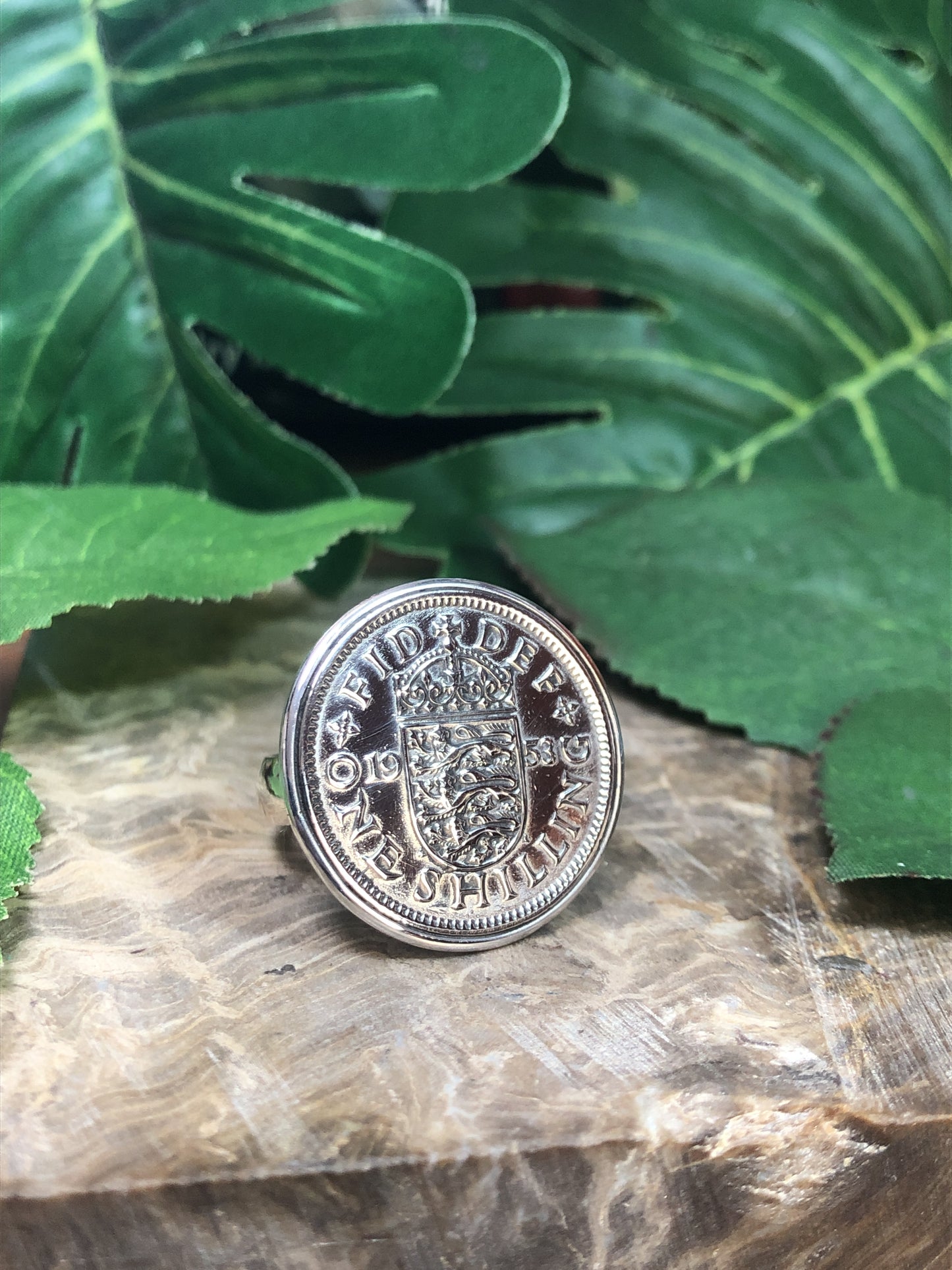 1953 U.K Shilling Ring.