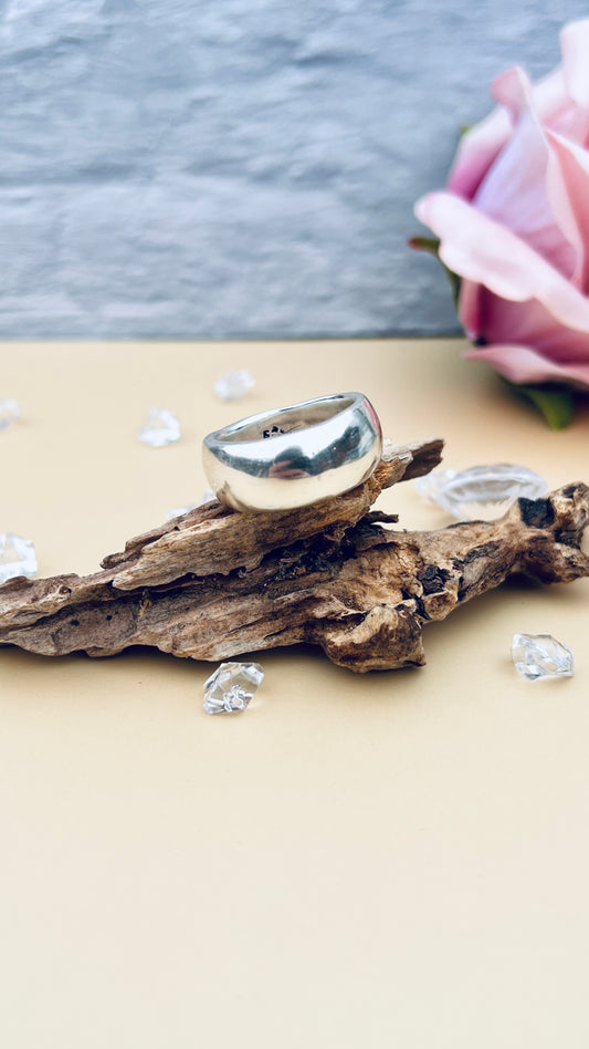 Sterling Silver Ring. 'Samantha'