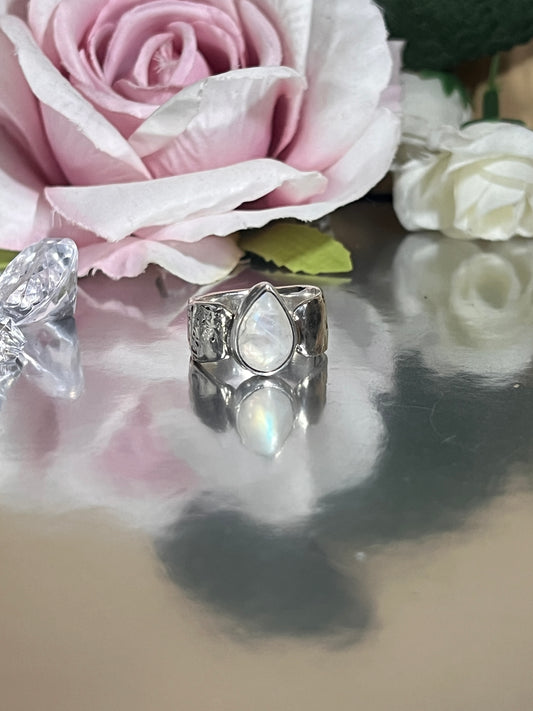 Moonstone Ring. 'Moon Dancer'