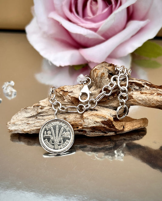 1949 Threepence Bracelet.